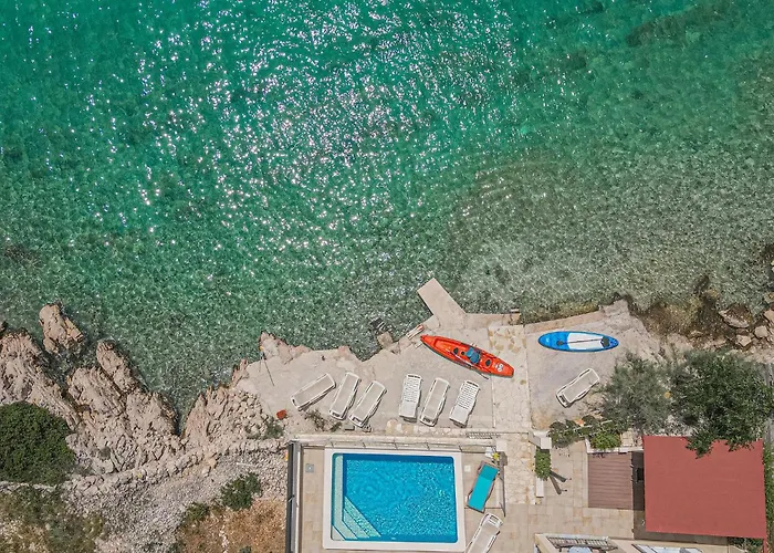 Stunning In Zatoglav With Wifi *